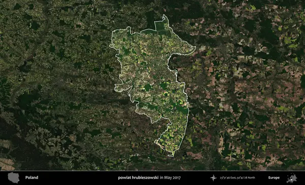 powiat hrubieszowski. Polonya 'nın idari alanı, Mayıs 2017' de çekilen Kopernik Nöbetçi karolarından oluşan koyu renkli bir uydu görüntüsü üzerinde vurgulandı ve özetlendi.