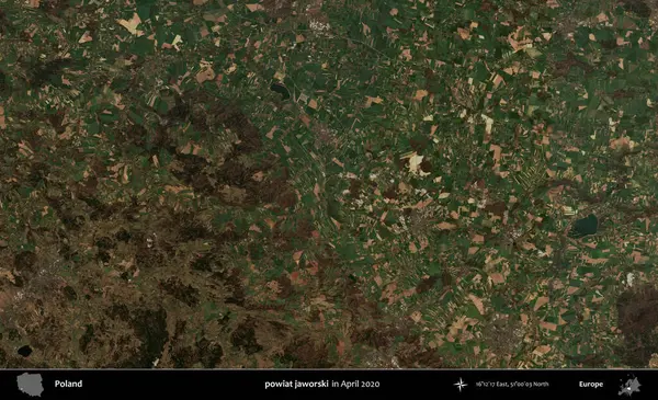powiat jaworski. Nisan 2020 'de Copernicus Sentinel karolarından oluşan bir uydu görüntüsü üzerine Polonya' nın idari bölgesi