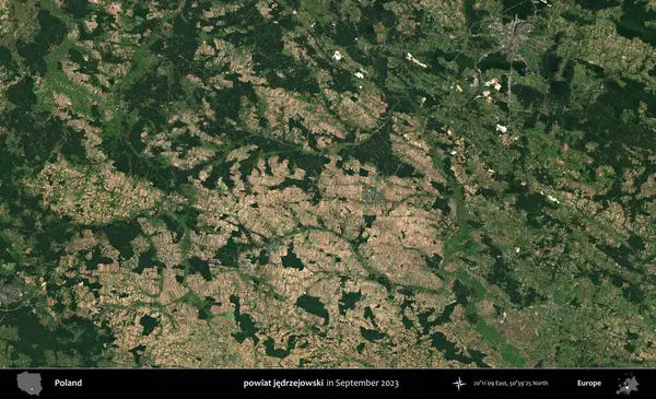 powiat jedrzejowski. Eylül 2023 'te Copernicus Sentinel karolarından oluşan uydu görüntüsü üzerine Polonya' nın idari bölgesi