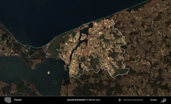 powiat kamienski. Polonya 'nın idari alanı, Mart 2022' de çekilen Kopernik Nöbetçi karolarından oluşan koyu renkli bir uydu görüntüsü üzerine vurgulandı ve özetlendi.