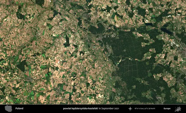 powiat kedzierzynsko-kozielski. Copernicus Sentinel 'in Eylül 2021' de çekilen uydu görüntüsü üzerine Polonya 'nın idari bölgesi