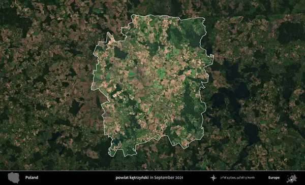 powiat ketrzynski. Polonya 'nın idari alanı, Eylül 2021' de çekilen Kopernik Nöbetçi karolarından oluşan koyu renkli bir uydu görüntüsü üzerine vurgulandı ve özetlendi