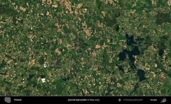 powiat ketrzynski. Copernicus Sentinel 'in Mayıs 2023' te çekilmiş uydu görüntüsü üzerine Polonya 'nın idari bölgesi.