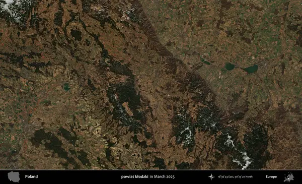 powiat klodzki. Copernicus Sentinel 'in Mart 2025' te çekilmiş uydu görüntüsü üzerine Polonya 'nın idari bölgesi