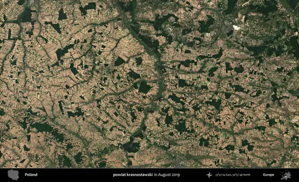 powiat krasnostawski. Copernicus Sentinel 'in Ağustos 2019' da çekilmiş uydu görüntüsü üzerine Polonya 'nın idari bölgesi.