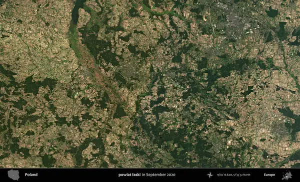 powiat laski. Eylül 2020 'de Copernicus Sentinel karolarından oluşan bir uydu görüntüsü üzerine Polonya' nın idari bölgesi