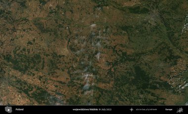 wojewodztwo lodzkie. Copernicus Sentinel 'in Temmuz 2022' de çekilmiş uydu görüntüsü üzerine Polonya idari bölgesi.
