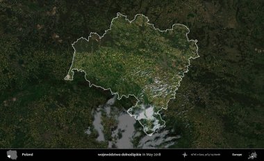 wojewodz2 dolnoslaskie. Polonya 'nın idari alanı, Mayıs 2018' de çekilen Kopernik Nöbetçi karolarından oluşan koyu renkli bir uydu görüntüsüyle vurgulandı ve özetlendi