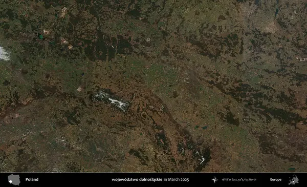 wojewodz2 dolnoslaskie. Copernicus Sentinel 'in Mart 2025' te çekilmiş uydu görüntüsü üzerine Polonya 'nın idari bölgesi