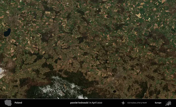 powiat lwowecki. Nisan 2020 'de Copernicus Sentinel karolarından oluşan bir uydu görüntüsü üzerine Polonya' nın idari bölgesi