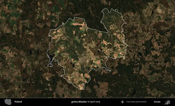 gmina Miastko. Polonya 'nın idari alanı, Nisan 2019' da çekilen Kopernik Nöbetçi karolarından oluşan koyu renkli bir uydu görüntüsü üzerine vurgulandı ve özetlendi.