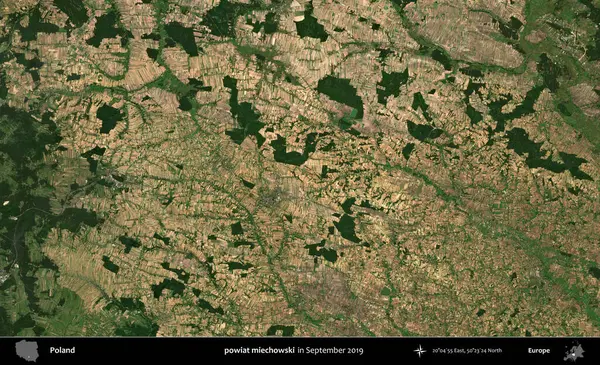 powiat miechowski. Eylül 2019 'da çekilen Kopernik Sentinel karolarından oluşan uydu görüntüsü üzerine Polonya' nın idari bölgesi