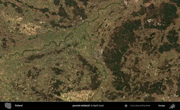 powiat mielecki. Nisan 2020 'de Copernicus Sentinel karolarından oluşan bir uydu görüntüsü üzerine Polonya' nın idari bölgesi