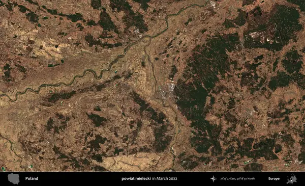 powiat mielecki. Copernicus Sentinel 'in Mart 2022' de çekilmiş uydu görüntüsü üzerine Polonya 'nın idari bölgesi.