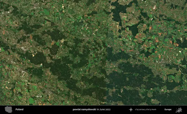 powiat namyslowski. Copernicus Sentinel 'in Haziran 2022' de çekilmiş uydu görüntüsü üzerine Polonya 'nın idari bölgesi.