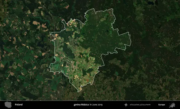 gmina Nidzica. Polonya 'nın idari alanı, Haziran 2019' da çekilen Kopernik Nöbetçi karolarından oluşan koyu renkli bir uydu görüntüsü üzerine vurgulandı ve özetlendi.