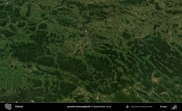 Şimdi powiat nowosadecki. Eylül 2019 'da çekilen Kopernik Sentinel karolarından oluşan uydu görüntüsü üzerine Polonya' nın idari bölgesi