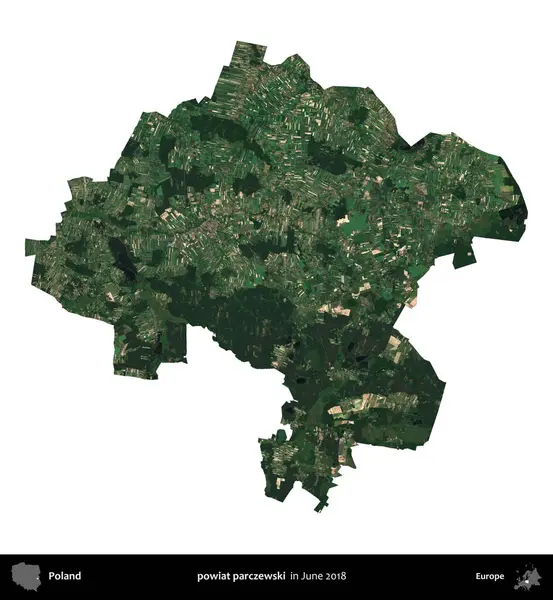 Powiat parchewski. Polonya idari bölgesi, Haziran 2018 'de çekilen Kopernik Nöbetçi karolarından oluşan bir uydu görüntüsü üzerinde beyaza izole edildi.