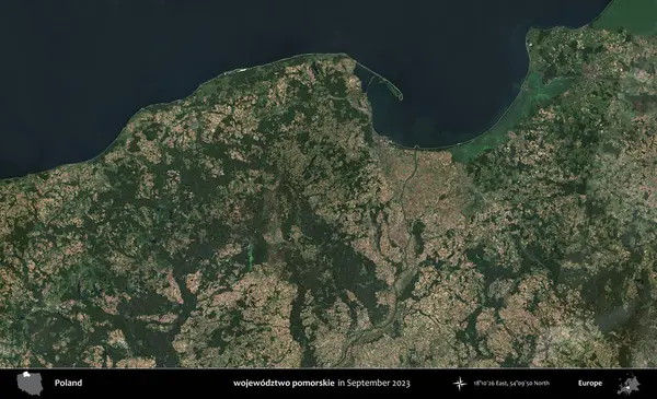 wojewodzz iki pomorskie. Eylül 2023 'te Copernicus Sentinel karolarından oluşan uydu görüntüsü üzerine Polonya' nın idari bölgesi
