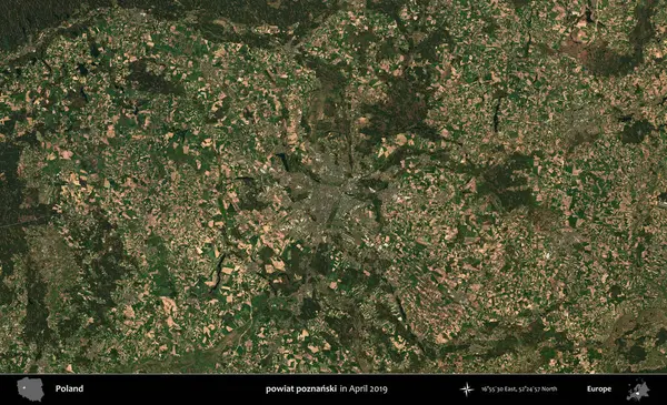 powiat poznanski. Nisan 2019 'da çekilen Kopernik Sentinel karolarından oluşan bir uydu görüntüsü üzerine Polonya' nın idari bölgesi