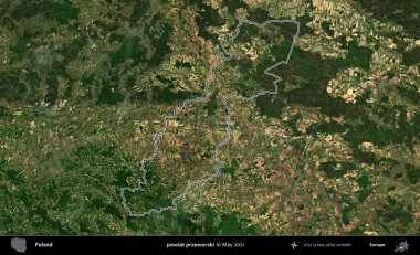 powiat przeworski. Mayıs 2021 'de çekilen Kopernik Nöbetçi karolarından oluşan bir uydu görüntüsü üzerine Polonya' nın idari bölgesinin ana hatlarını belirledik.