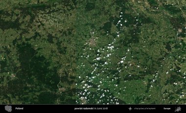 powiat radomski. Copernicus Sentinel 'in Haziran 2018' de çekilmiş uydu görüntüsü üzerine Polonya 'nın idari bölgesi