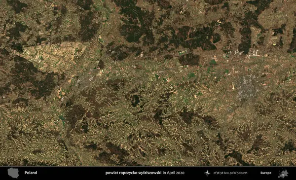 powiat ropczycko-sedziszowski. Nisan 2020 'de Copernicus Sentinel karolarından oluşan bir uydu görüntüsü üzerine Polonya' nın idari bölgesi