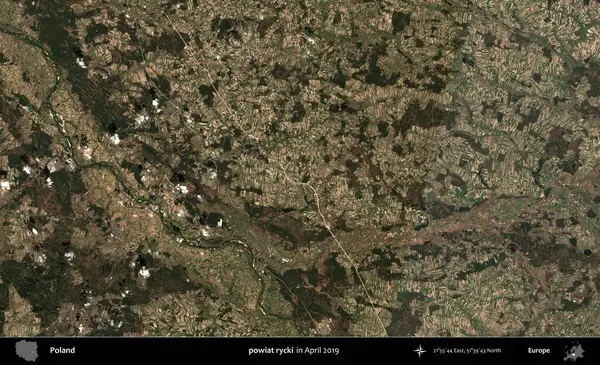 powiat rycki. Nisan 2019 'da çekilen Kopernik Sentinel karolarından oluşan bir uydu görüntüsü üzerine Polonya' nın idari bölgesi