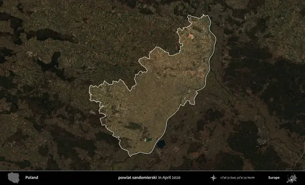 powiat sandomierski. Polonya 'nın idari alanı, Nisan 2020' de çekilen Kopernik Nöbetçi karolarından oluşan koyu renkli bir uydu görüntüsü üzerine vurgulandı ve özetlendi