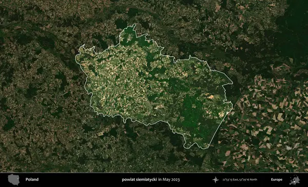 powiat siemiatycki. Polonya 'nın idari alanı, Mayıs 2023' te çekilen Kopernik Nöbetçi karolarından oluşan koyu renkli bir uydu görüntüsü üzerinde vurgulandı ve özetlendi.
