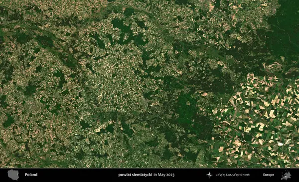 powiat siemiatycki. Copernicus Sentinel 'in Mayıs 2023' te çekilmiş uydu görüntüsü üzerine Polonya 'nın idari bölgesi.
