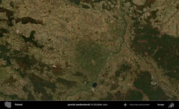 powiat sandomierski. Polonya 'nın idari bölgesi, Ekim 2021' de çekilen Kopernik Sentinel karolarından oluşan bir uydu görüntüsü üzerine kurulmuştur.