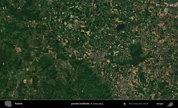 powiat swidnicki. Copernicus Sentinel 'in Haziran 2023' te çekilmiş uydu görüntüsü üzerine Polonya 'nın idari bölgesi.