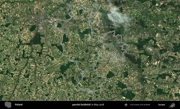 powiat swidnicki. Mayıs 2018 'de çekilen Kopernik Nöbetçi karolarından oluşan bir uydu görüntüsü üzerine Polonya' nın idari bölgesinin ana hatlarını belirledik.