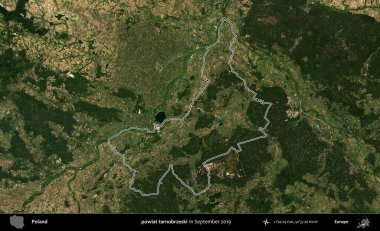 powiat tarnobrzeski. Eylül 2019 'da çekilen Kopernik Nöbetçi karolarından oluşan bir uydu görüntüsü üzerine Polonya' nın idari bölgesinin ana hatlarını çizdim.