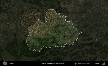 powiat wadowicki. Polonya 'nın idari alanı, Ekim 2018' de çekilen Kopernik Nöbetçi karolarından oluşan koyu renkli bir uydu görüntüsü üzerine vurgulandı ve özetlendi