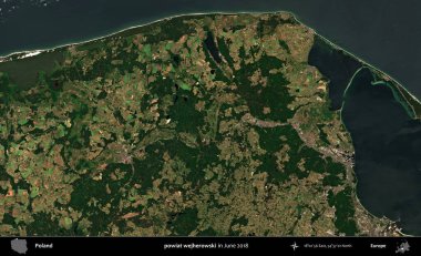 powiat wejherowski. Copernicus Sentinel 'in Haziran 2018' de çekilmiş uydu görüntüsü üzerine Polonya 'nın idari bölgesi