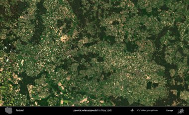 powiat wieruszowski. Copernicus Sentinel 'in Mayıs 2018' de çekilmiş uydu görüntüsü üzerine Polonya 'nın idari bölgesi.