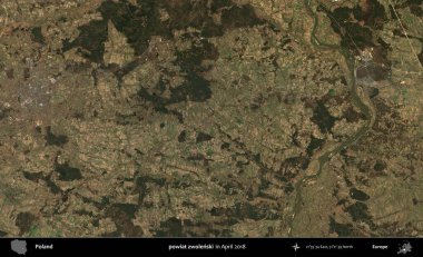 powiat zwolenski. Nisan 2018 'de çekilen Kopernik Sentinel karolarından oluşan bir uydu görüntüsü üzerine Polonya' nın idari bölgesi