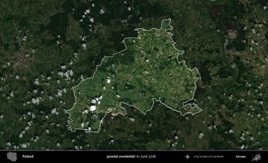 powiat zwolenski. Polonya 'nın idari alanı, Haziran 2018' de çekilen Kopernik Nöbetçi karolarından oluşan koyu renkli bir uydu görüntüsüyle vurgulandı ve özetlendi