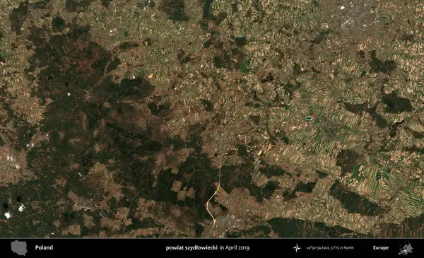 powiat szydlowiecki. Nisan 2019 'da çekilen Kopernik Sentinel karolarından oluşan bir uydu görüntüsü üzerine Polonya' nın idari bölgesi