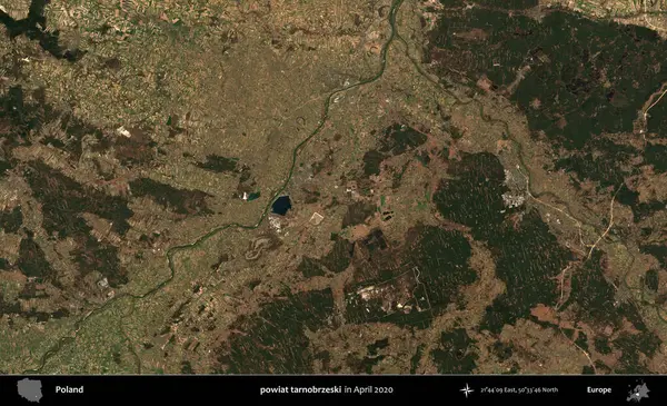 powiat tarnobrzeski. Nisan 2020 'de Copernicus Sentinel karolarından oluşan bir uydu görüntüsü üzerine Polonya' nın idari bölgesi