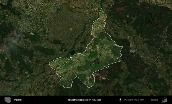 powiat tarnobrzeski. Polonya 'nın idari alanı, Mayıs 2021' de çekilen Kopernik Nöbetçi karolarından oluşan koyu renkli bir uydu görüntüsüyle vurgulandı ve özetlendi