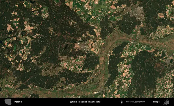 gmina Trzcianka. Nisan 2019 'da çekilen Kopernik Sentinel karolarından oluşan bir uydu görüntüsü üzerine Polonya' nın idari bölgesi