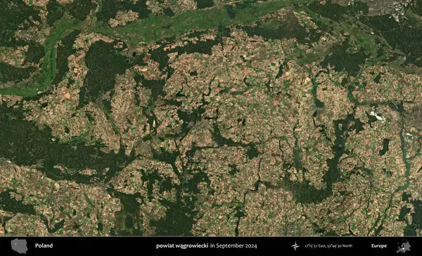 powiat wagrowiecki. Eylül 2024 'te çekilen Kopernik Sentinel karolarından oluşan uydu görüntüsü üzerine Polonya' nın idari bölgesi