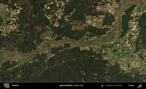 gmina Wielen. Nisan 2019 'da çekilen Kopernik Sentinel karolarından oluşan bir uydu görüntüsü üzerine Polonya' nın idari bölgesi