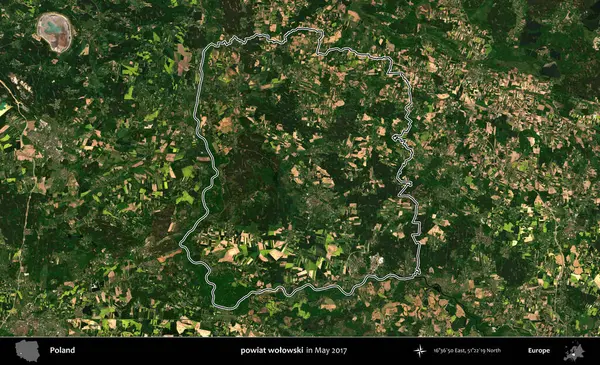 powiat wolowski. Mayıs 2017 'de çekilen Kopernik Nöbetçi karolarından oluşan bir uydu görüntüsü üzerine Polonya' nın idari bölgesinin ana hatlarını belirledik.