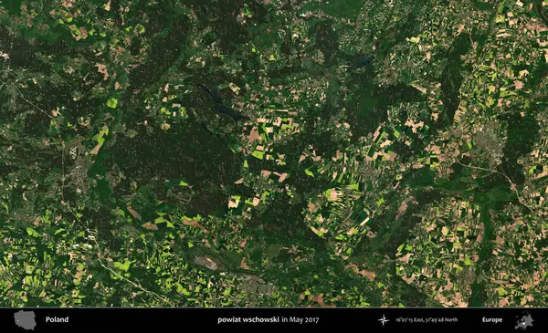 powiat wschowski. Copernicus Sentinel 'in Mayıs 2017' de çekilmiş uydu görüntüsü üzerine Polonya 'nın idari bölgesi.