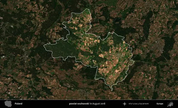 powiat wschowski. Polonya 'nın idari alanı, Ağustos 2018' de çekilen Kopernik Nöbetçi karolarından oluşan koyu renkli bir uydu görüntüsü üzerine vurgulandı ve özetlendi