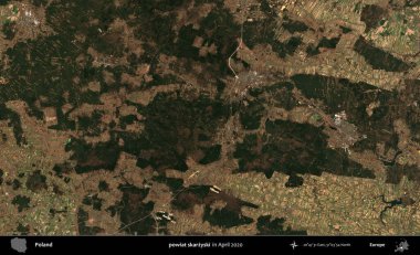 powiat skarzyski. Nisan 2020 'de Copernicus Sentinel karolarından oluşan bir uydu görüntüsü üzerine Polonya' nın idari bölgesi